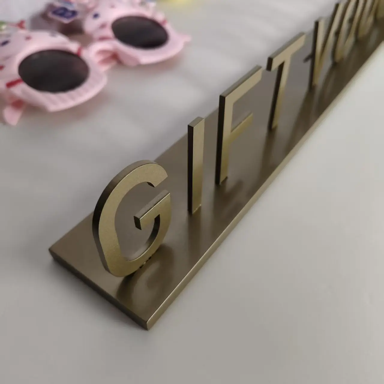 Custom Factory custom stainless steel letters metal letters sign storefront signage Manufacturers, Supplier