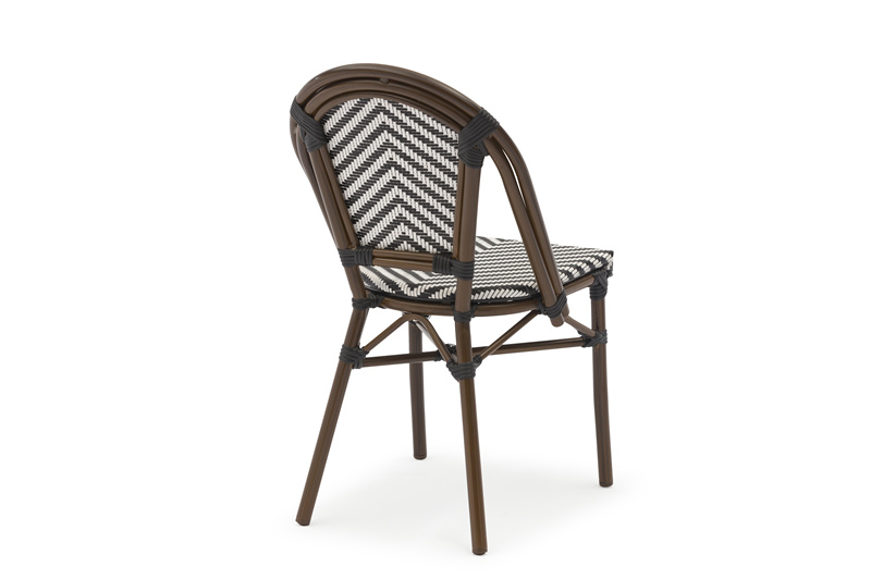 Outdoor Furniture Display 3