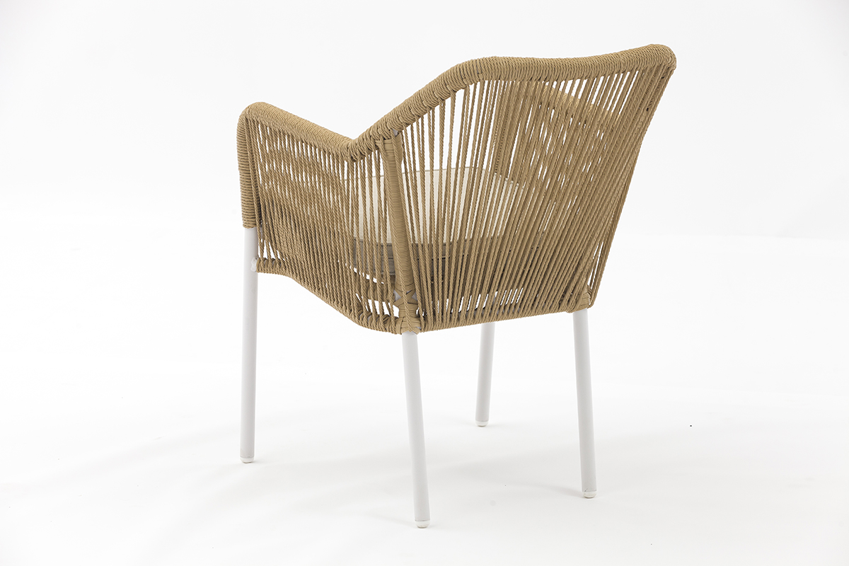 Outdoor Chair Display 4