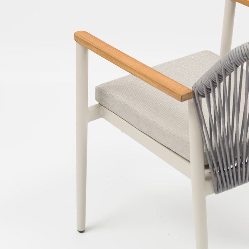 Outdoor Furniture Display 1