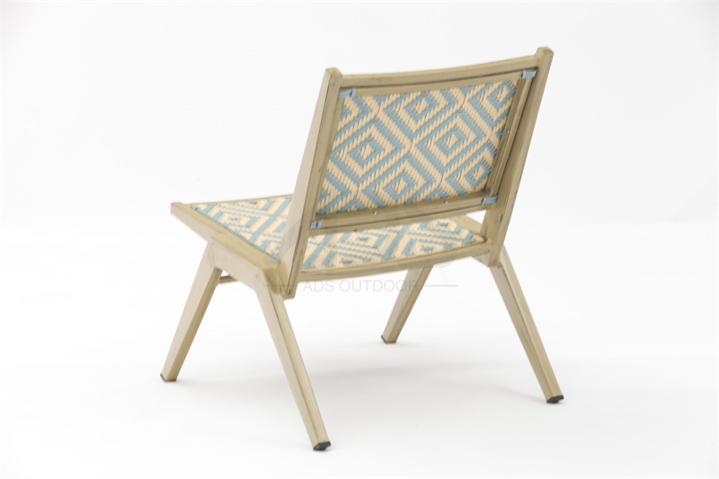 Outdoor Chair Display 2