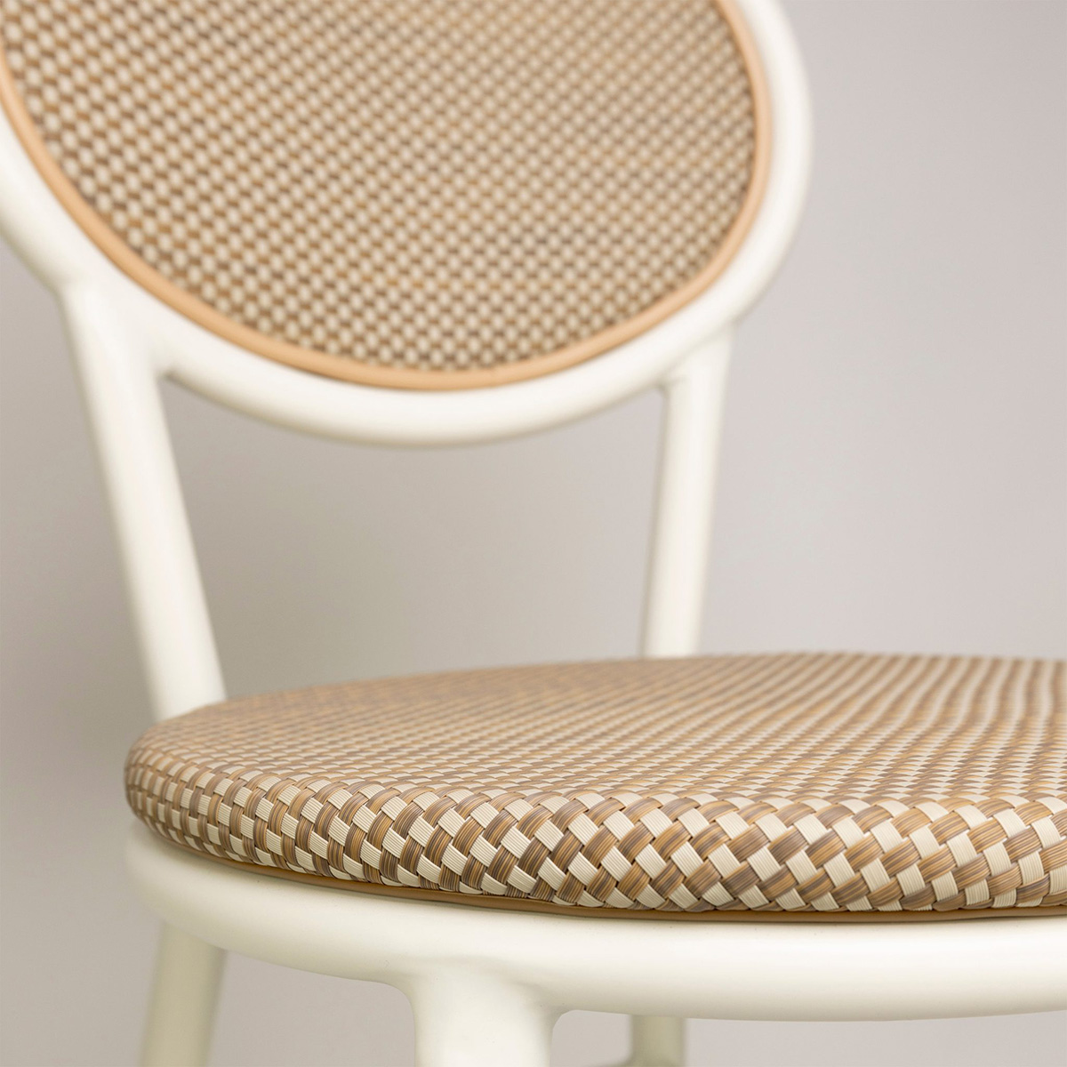 Outdoor Bar Stool Display 1