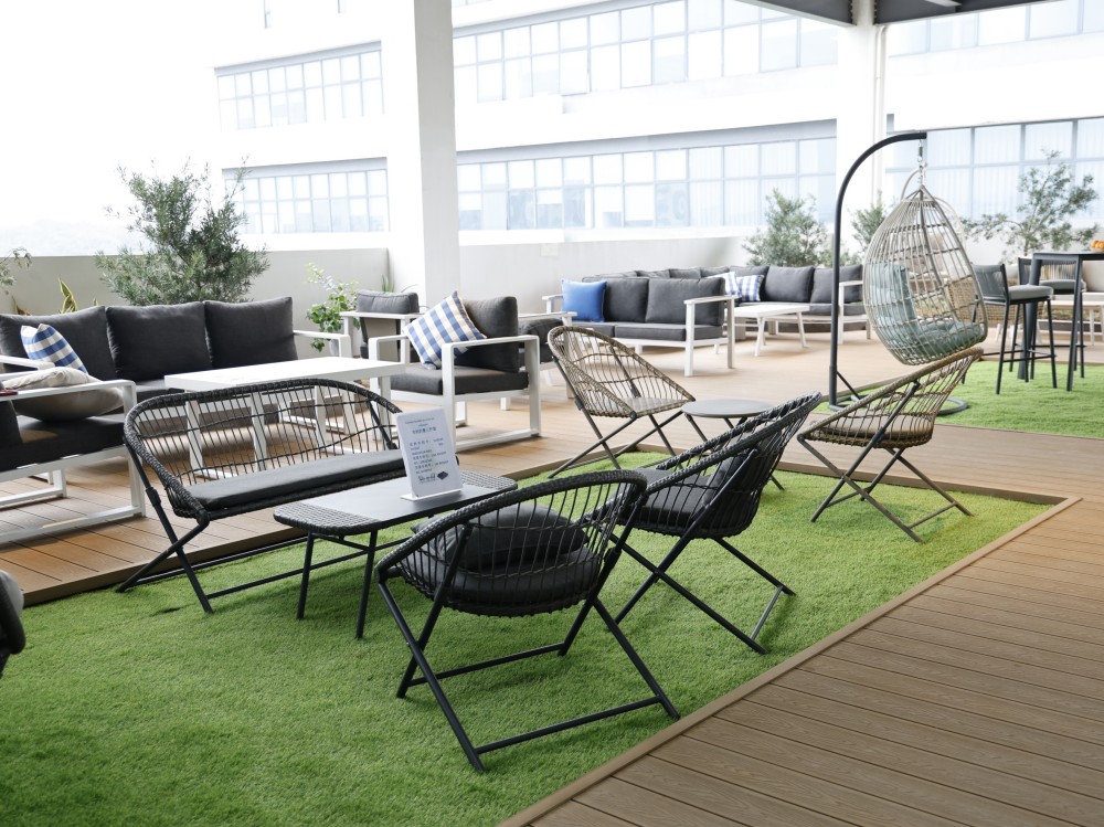 ADS Outdoor Furniture Finished Products Ready for Export Packaging