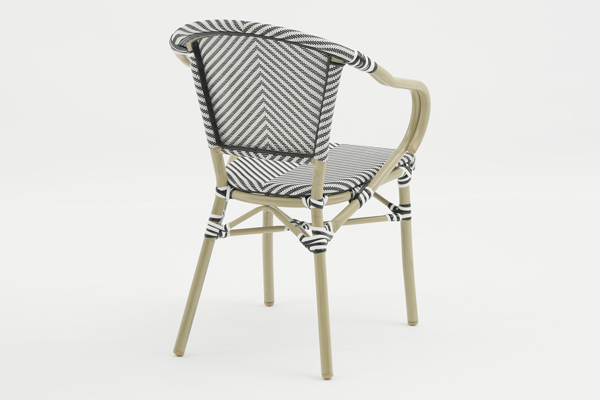 Panda Chair Display 3