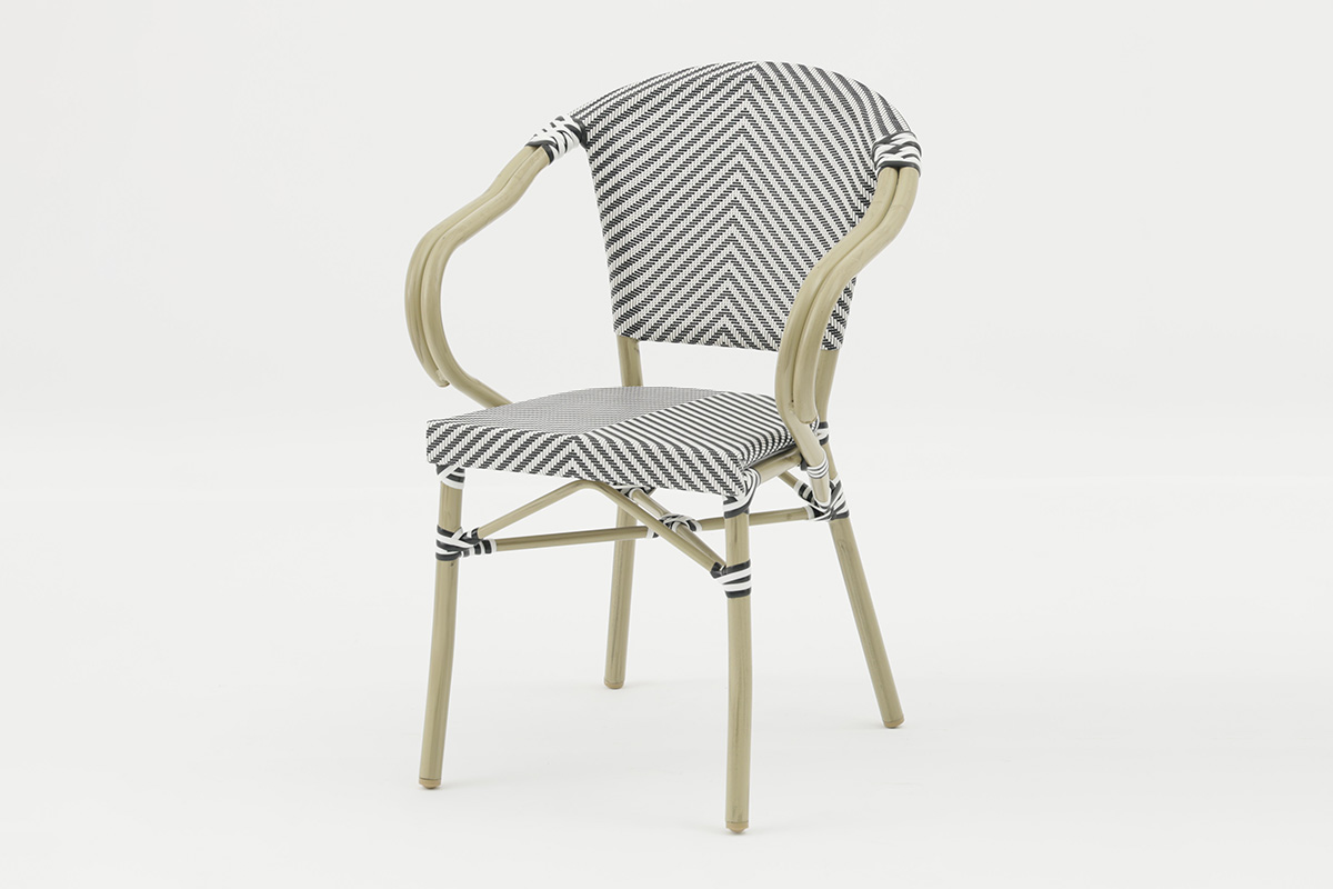 Panda Chair Display 1
