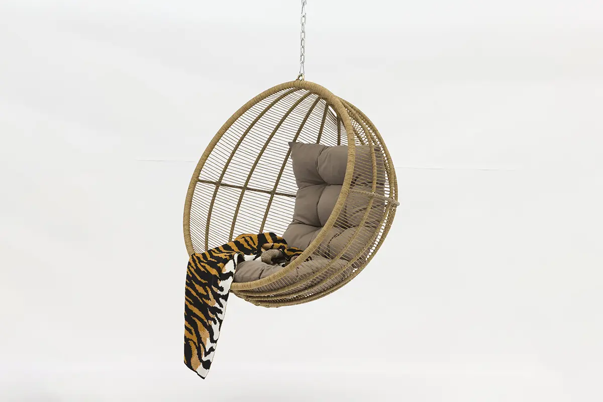 Cheap Luxury Outdoor Hanging Chair – Handmade Wicker Swing with Cushion -AD698011 Factories, Company