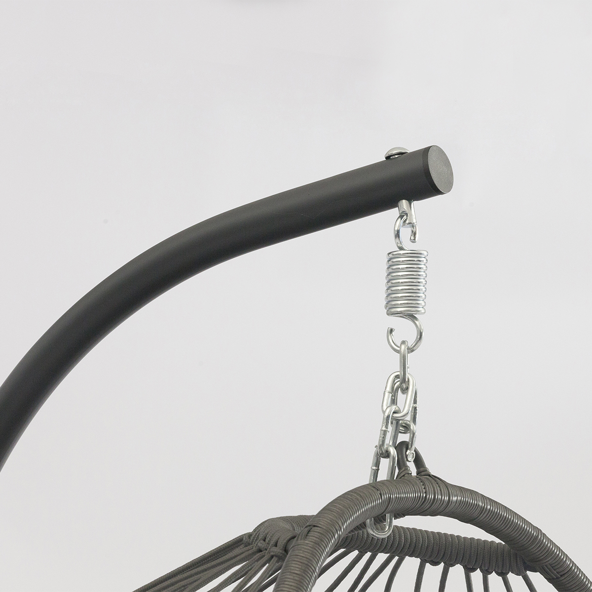 Outdoor furniture Luxurious PE Rattan hanging chair