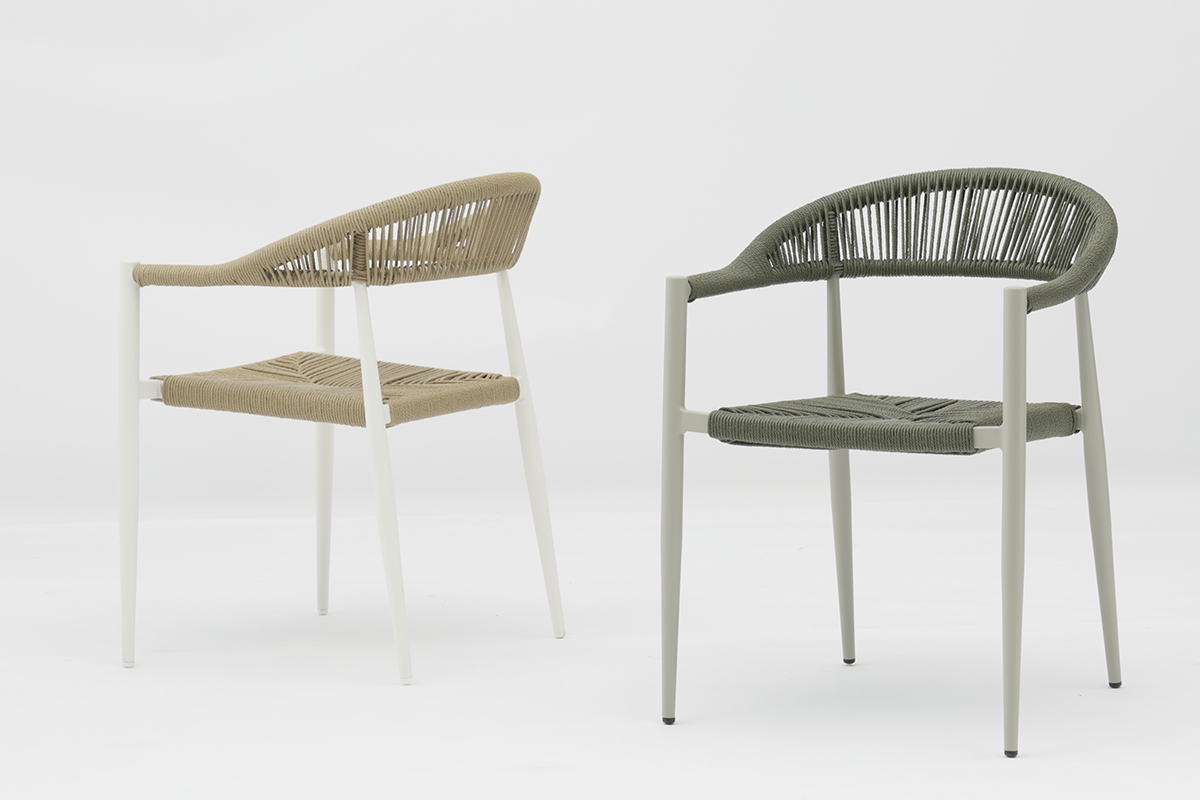 Outdoor dining stackable aluminum rattan bistro wicker chair 1
