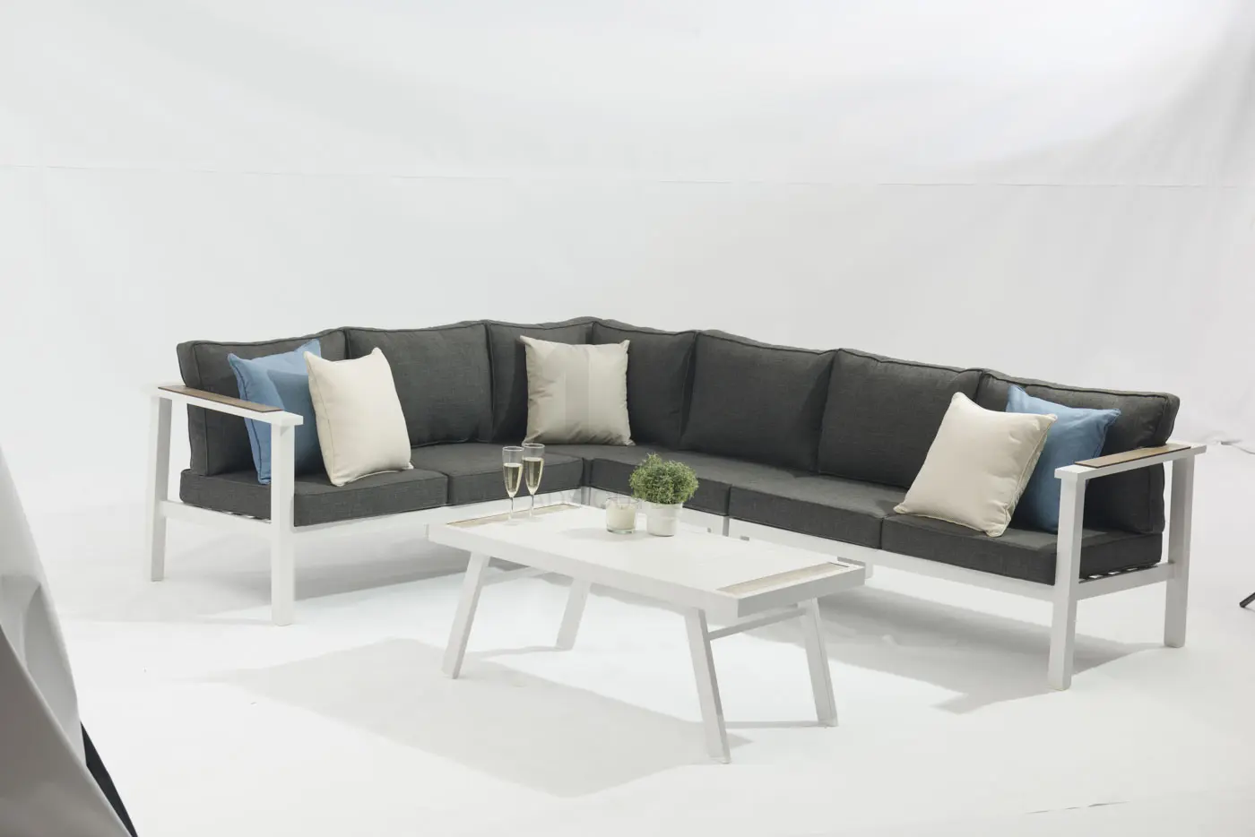 Best Outdoor full-aluminum AD705008-5 Boulia alum sofa 5pcs set combines modern elegance Exporters, Companies