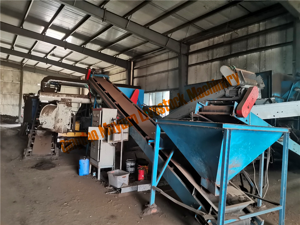 Farm Waste Composting Fermentation Equipment \Chicken Manure Treating Machine