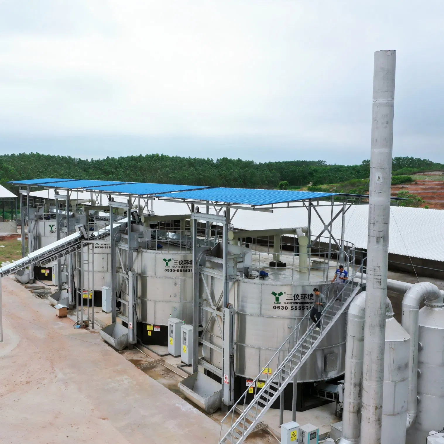 Fully Automatic Agricultural Machinery for Poultry Manure Composting Solutions