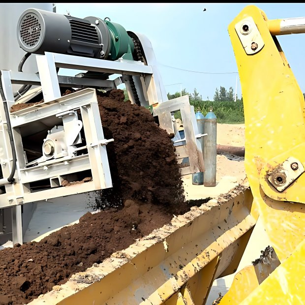 Rapid Composting Machine for Livestock and Poultry Manure