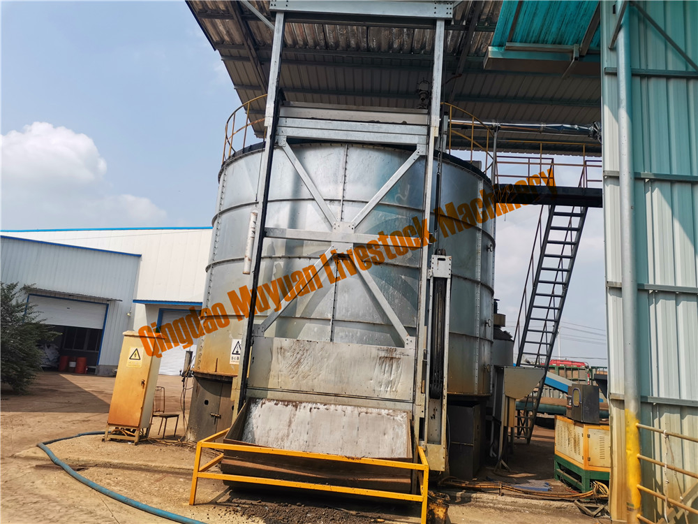 Farm Waste Composting Fermentation Equipment \Chicken Manure Treating Machine