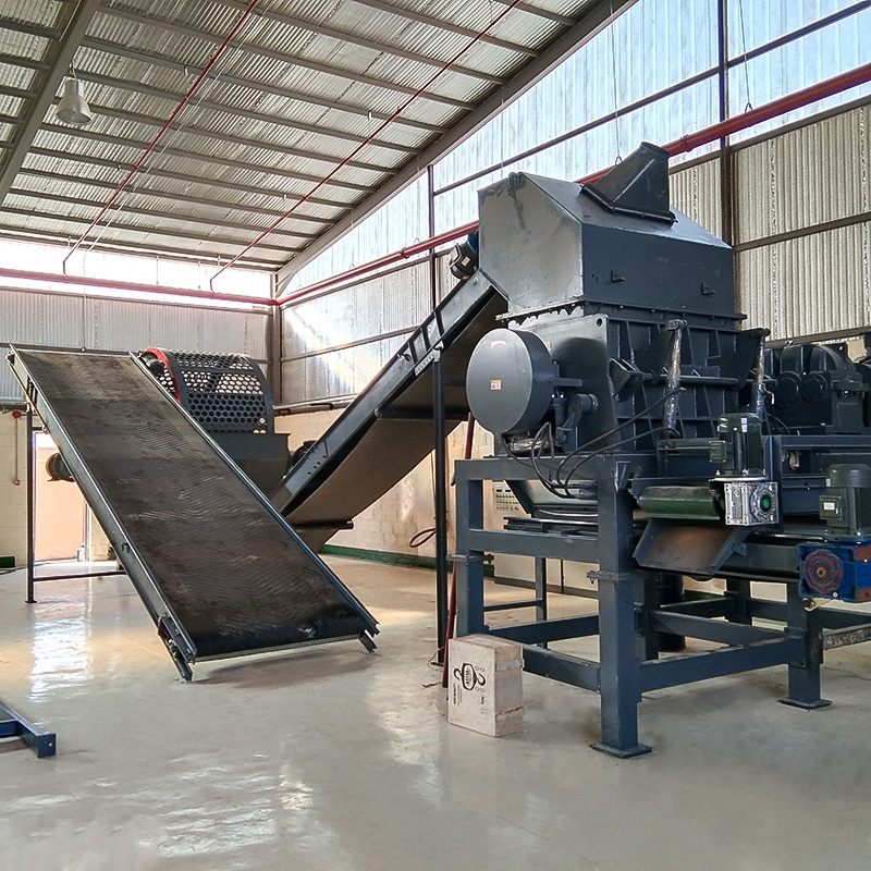 Garden Waste Shredder for Branches Leaves and Green Waste Composting and Disposal
