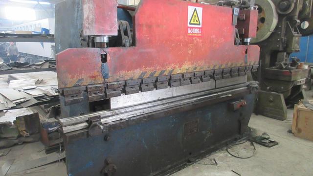 Organic fertilizer production line and compost manufacturing equipment
