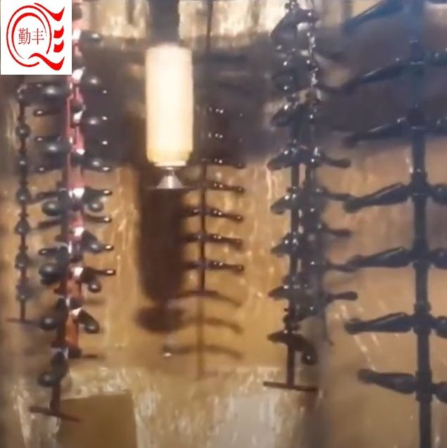 نظام طلاء خشبي عالي الأداء مع الرش الكهروستاتيكي