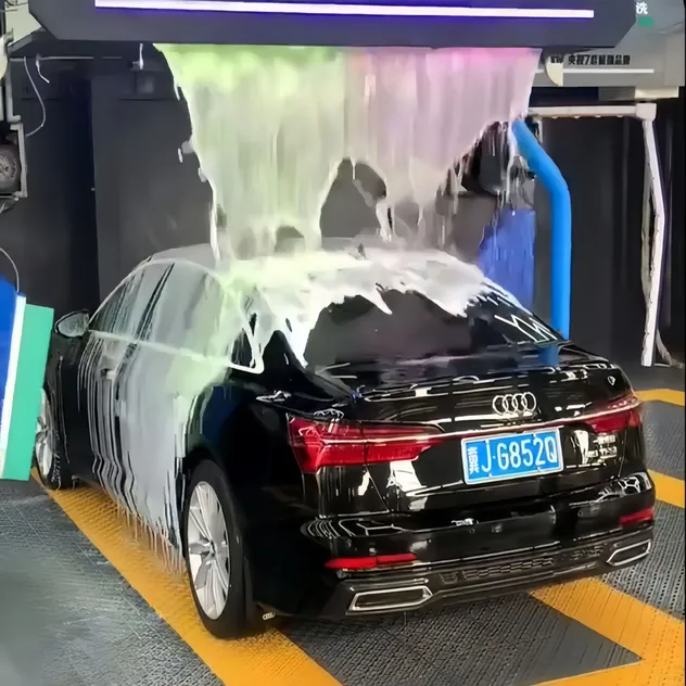 رش مادة التنظيف