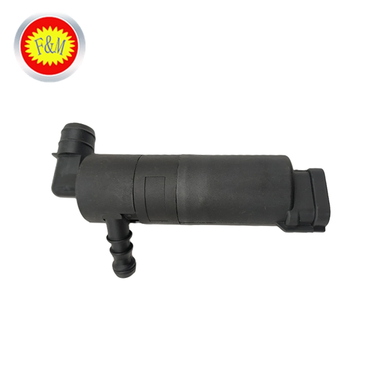 قطع غيار السيارات المتاحة مضخة غسيل الزجاج الأمامي OEM 85280-02030