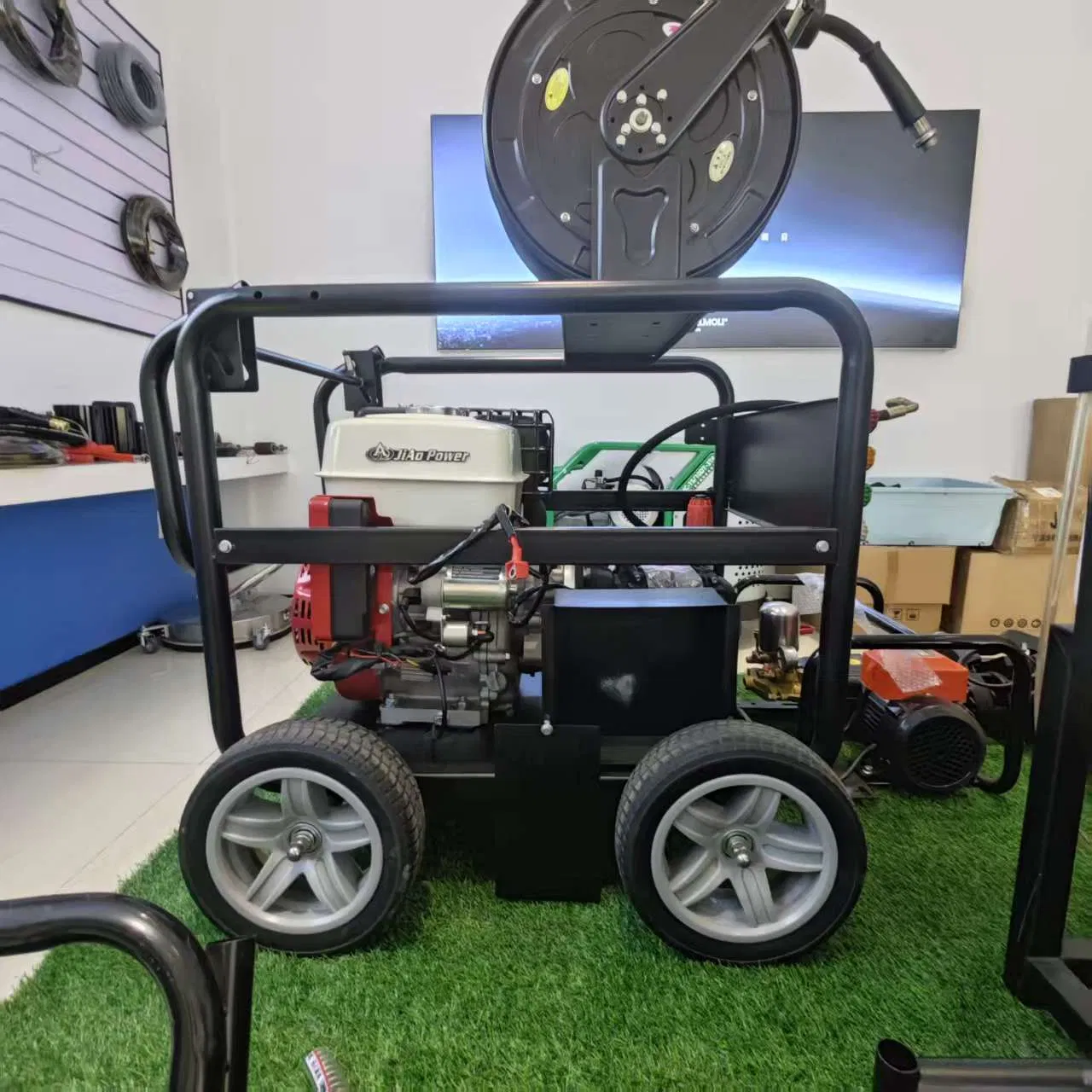 258bar 15HP غسالة سيارات عالية الضغط للاستخدام الثقيل بمحرك غازoline صناعي