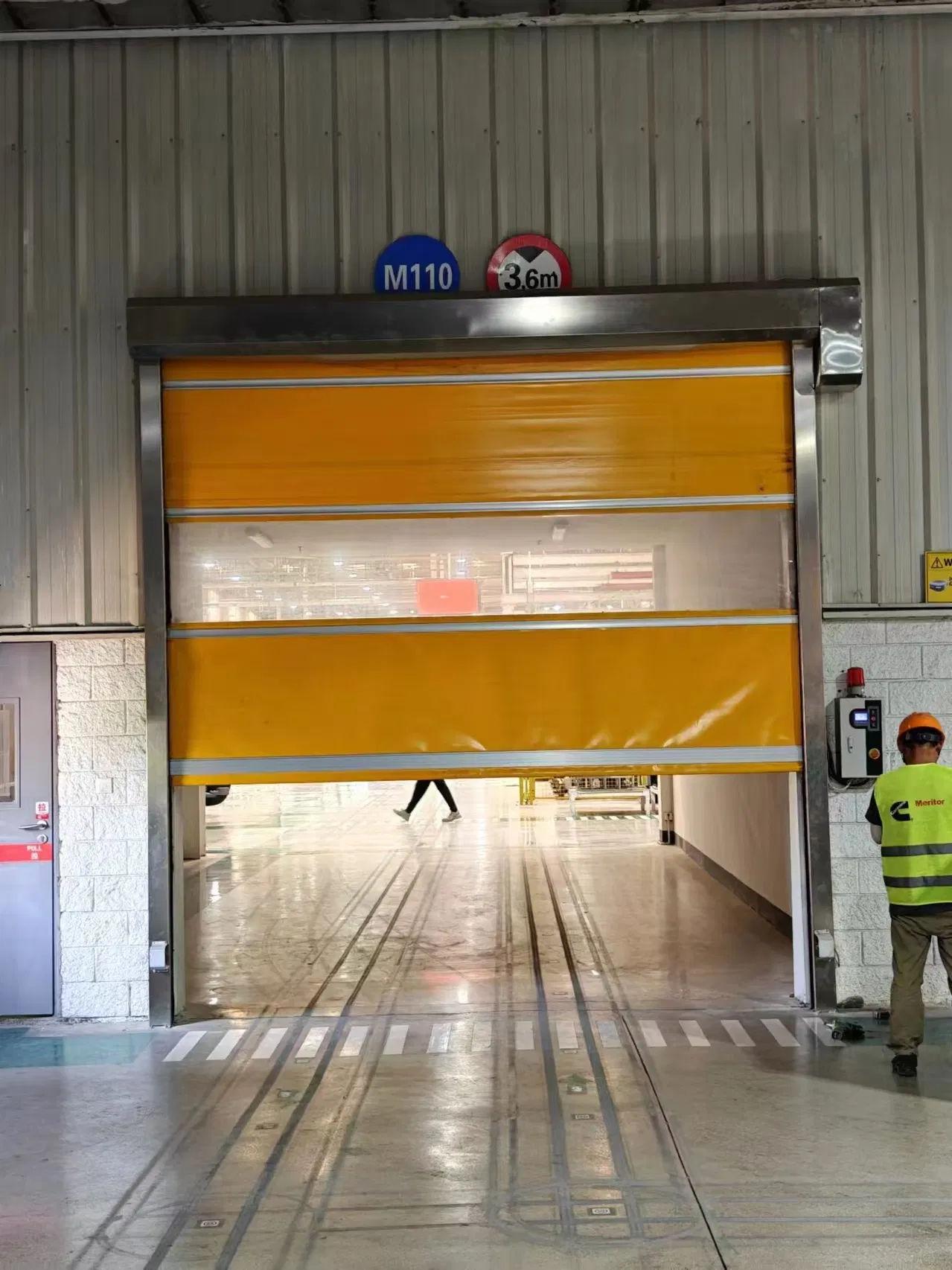 Heavy-Duty Industrial Door Alarm Light with 1-Year Guarantee