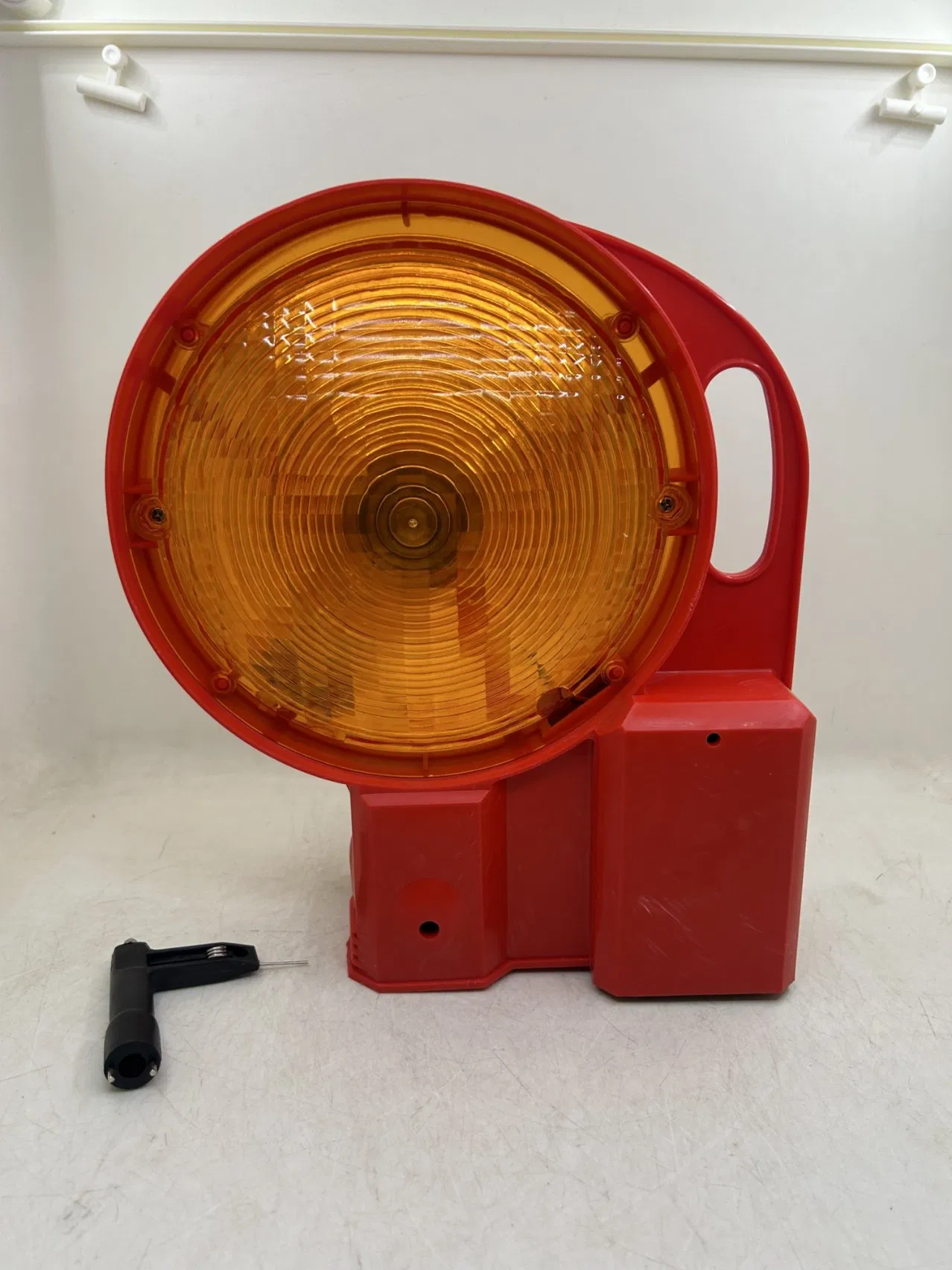 LED Flashing Warning Light for Road Safety and Traffic Control