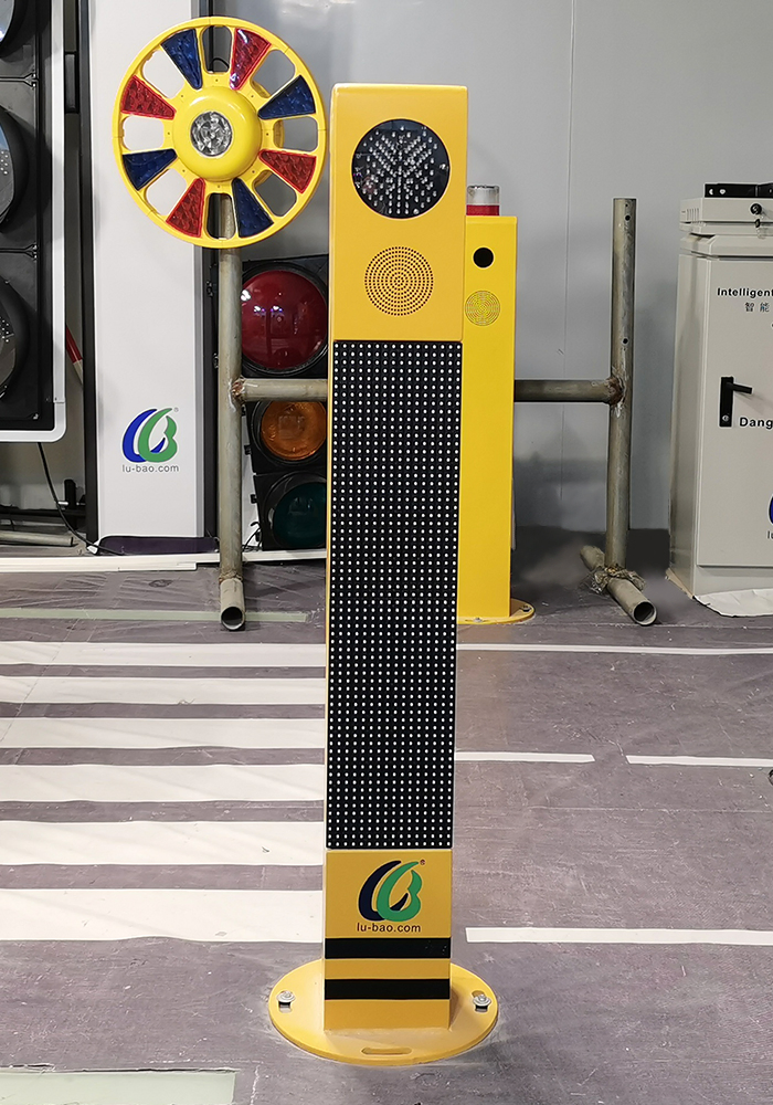 Traffic Warning Column 1