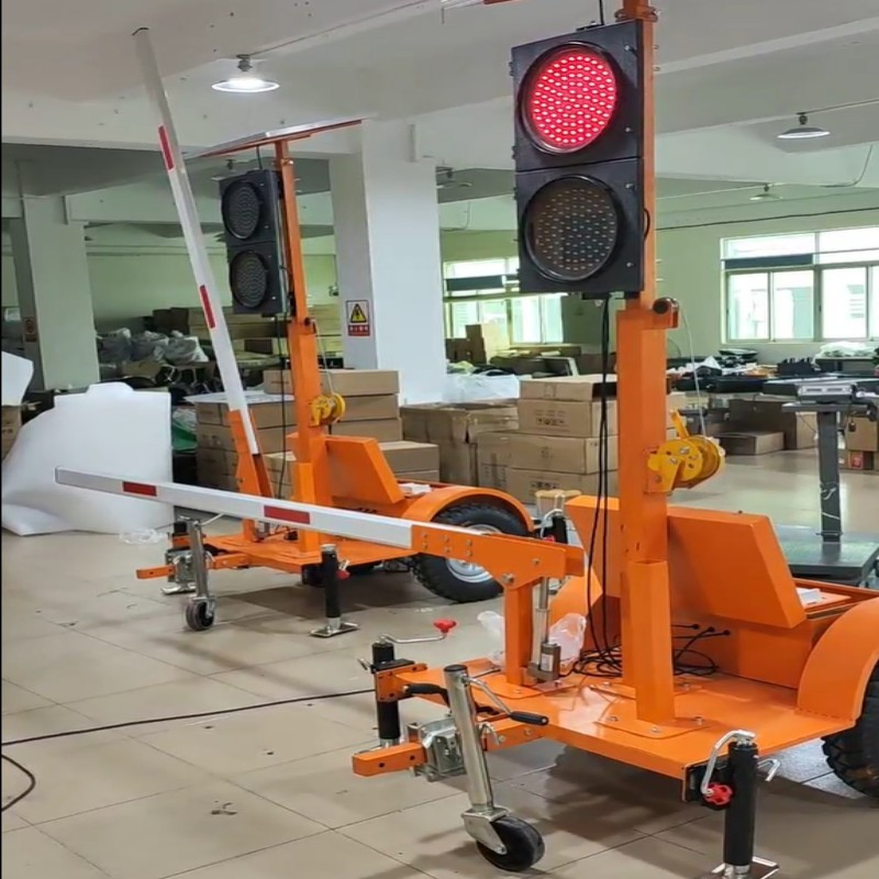 Solar Energy Traffic Control System Automatic Temporary Obstruction Traffic Lights Trailer