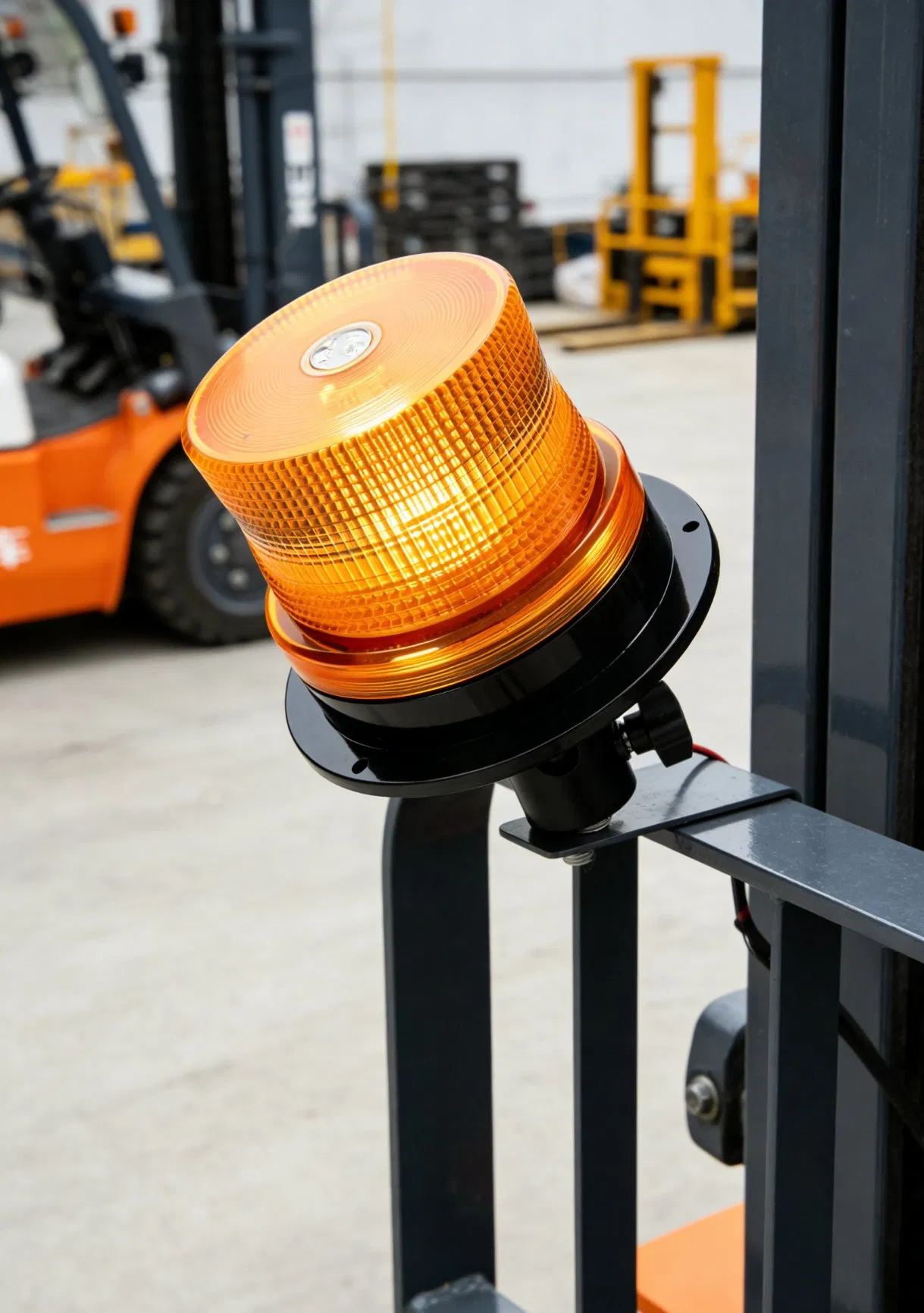 Forklift Parts Magnetic/Screw-Mount LED Warning Light Sg-Sr4e