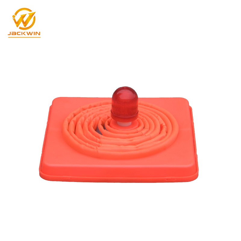 Retractable Safety Cone Collapsible Traffic Cone with Top Light
