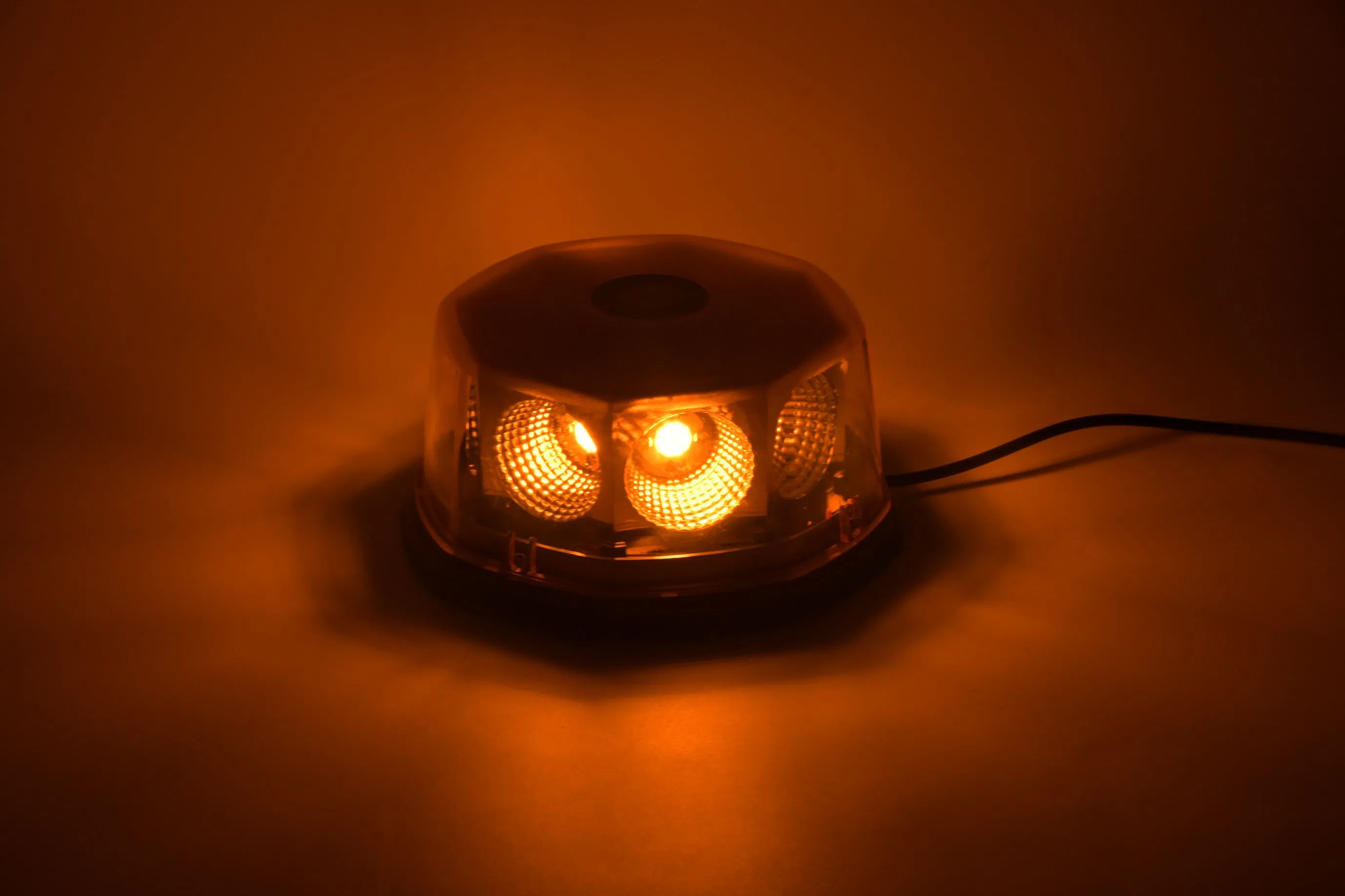 Car Roof Warning Light Flashing Car Cigarette Lighter Warning Light Car Light Strobe Warning Light Suction Cup Magnetic Mount Rotating Light