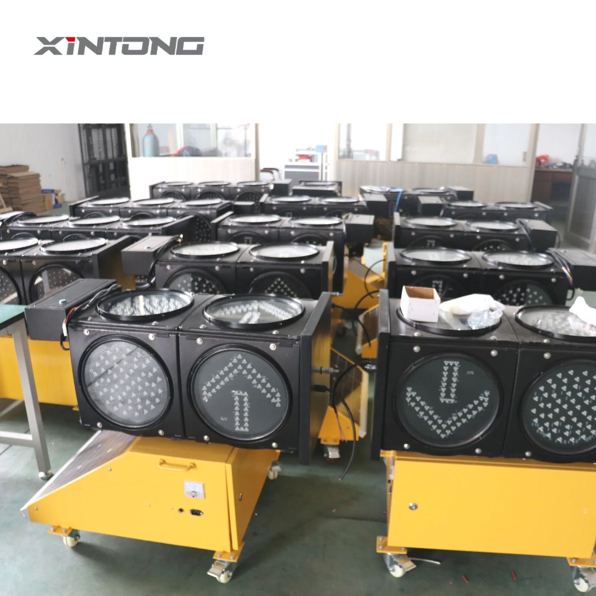 380V Vehicle LED Traffic Light with Control Flashing Light for Toll Station Guidance