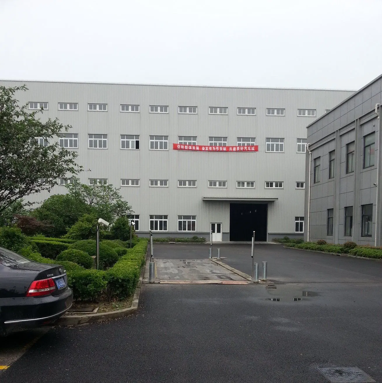 Scs-100 3X18m 100 Ton Unmanned Weighbridge Truck Scale with Gate China Manufacturer