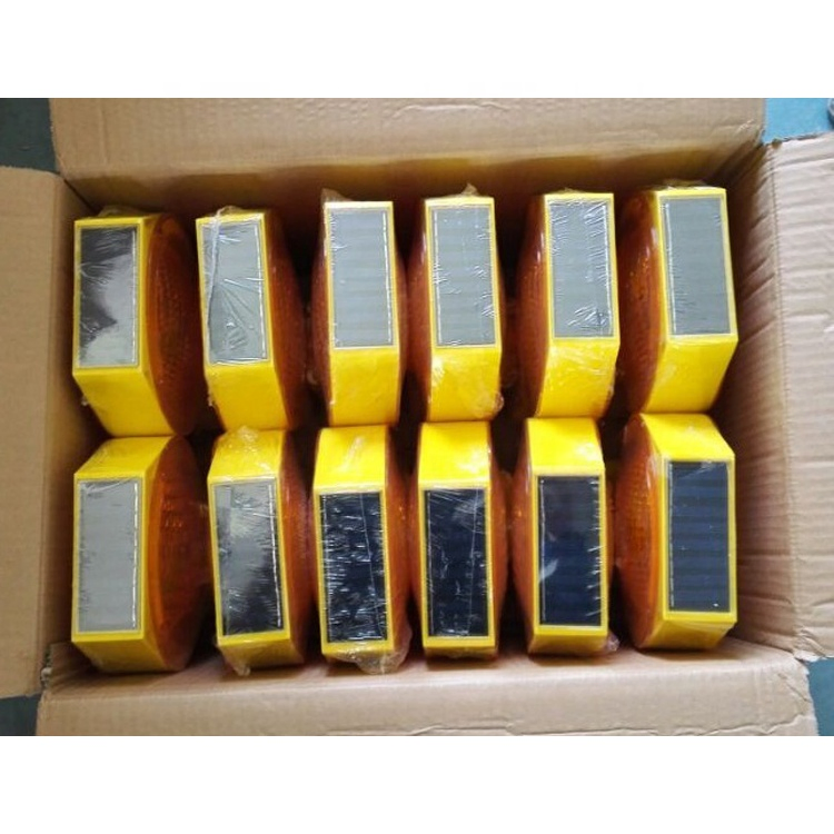 Solar Energy Caution Light for Mounted on Traffic Cone