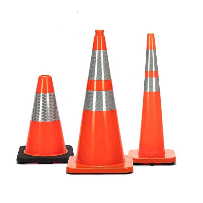 Traffic Safety Light Marking PE Plastic Roadside Road Cone for Sale