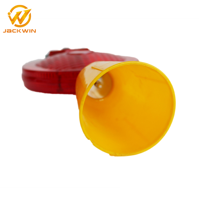 Solar Operation Construction Site Warning Light for Traffic Cone