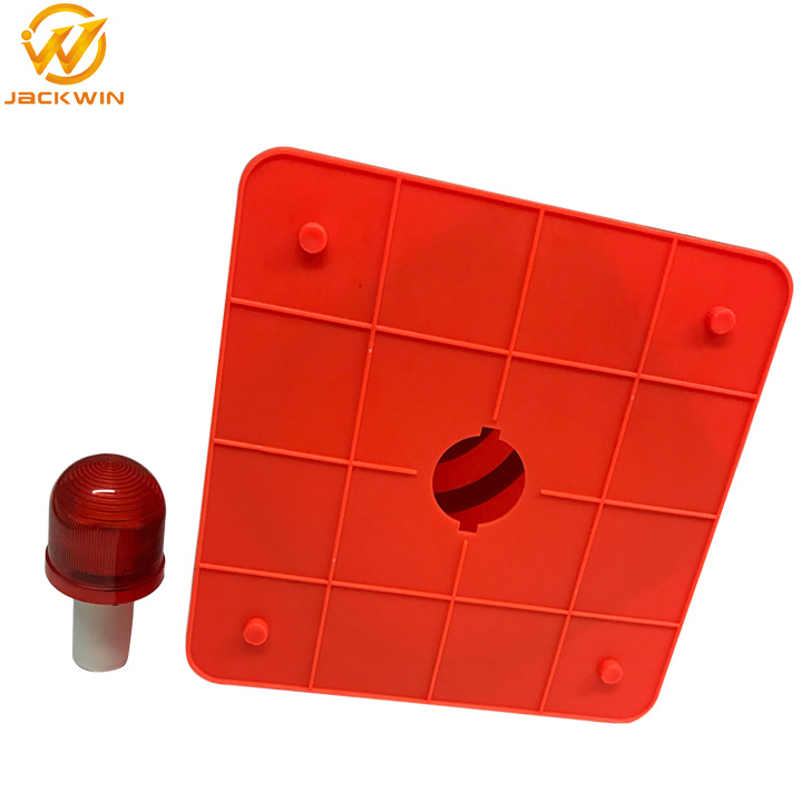 Jackwin Hot Sale Portable Retractable Safety Traffic Cone with Mini LED Warning Light