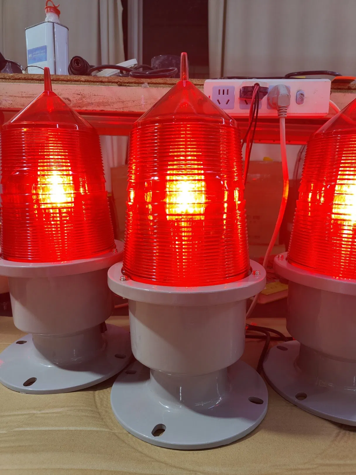 2000CD Medium Intensity Tower Safety Light LED Aviation Obstruction Light