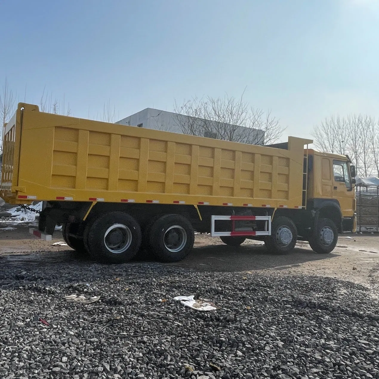 12 Wheel Heavy Duty Truck Sinotruk HOWO Dump Truck