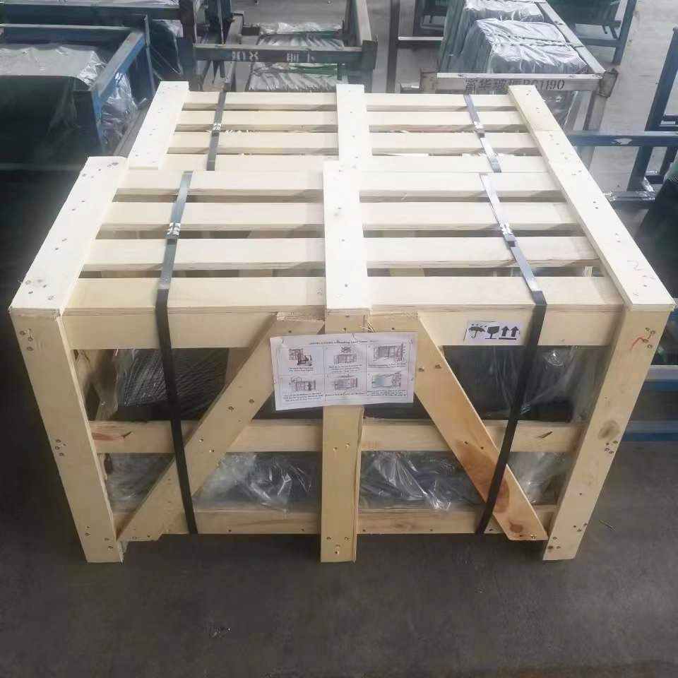 Flat and Curve Tempered Laminated Saferty Glass Exporter for Various Construction Vehicles