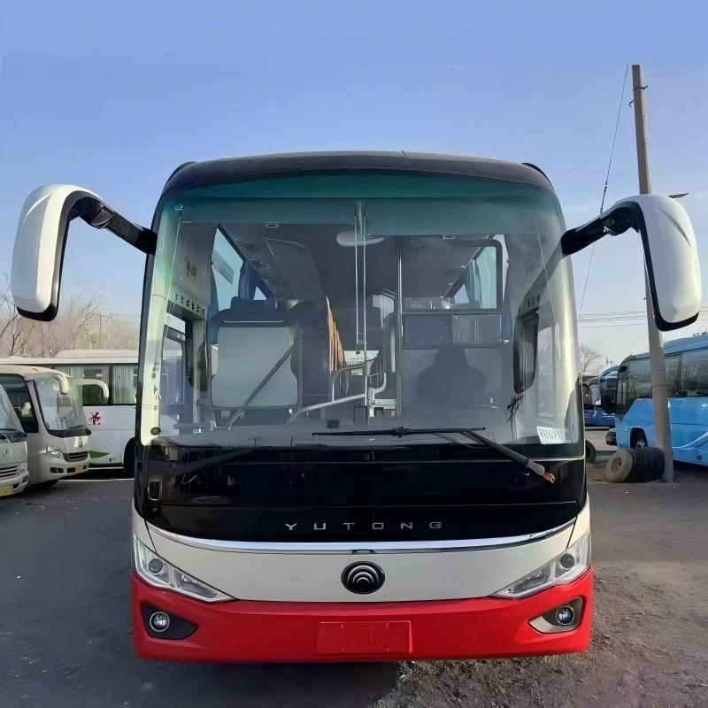 Low Price Diesel Large Yutong Transportation Luxury Passenger Used Coach Bus