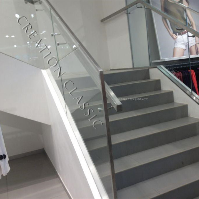 Ultra Clear Float Glass Tempered Colored Laminated Tempered Glass