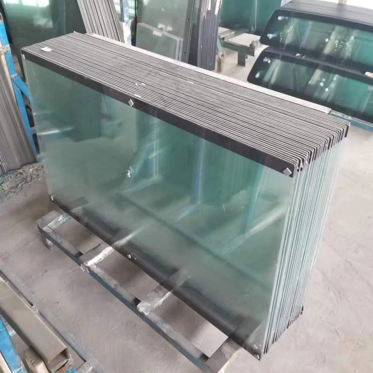 Auto Glass for Construction Vehicle Door Side Window Tempered Glass Made in China