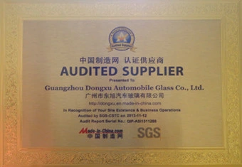 Auto Glass Laminated Front Windshield for Isuzu