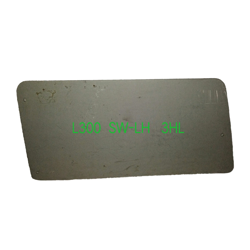 Car Glass Front Sliding Glass for Mitsubishi L300/Delica Van 1979-86