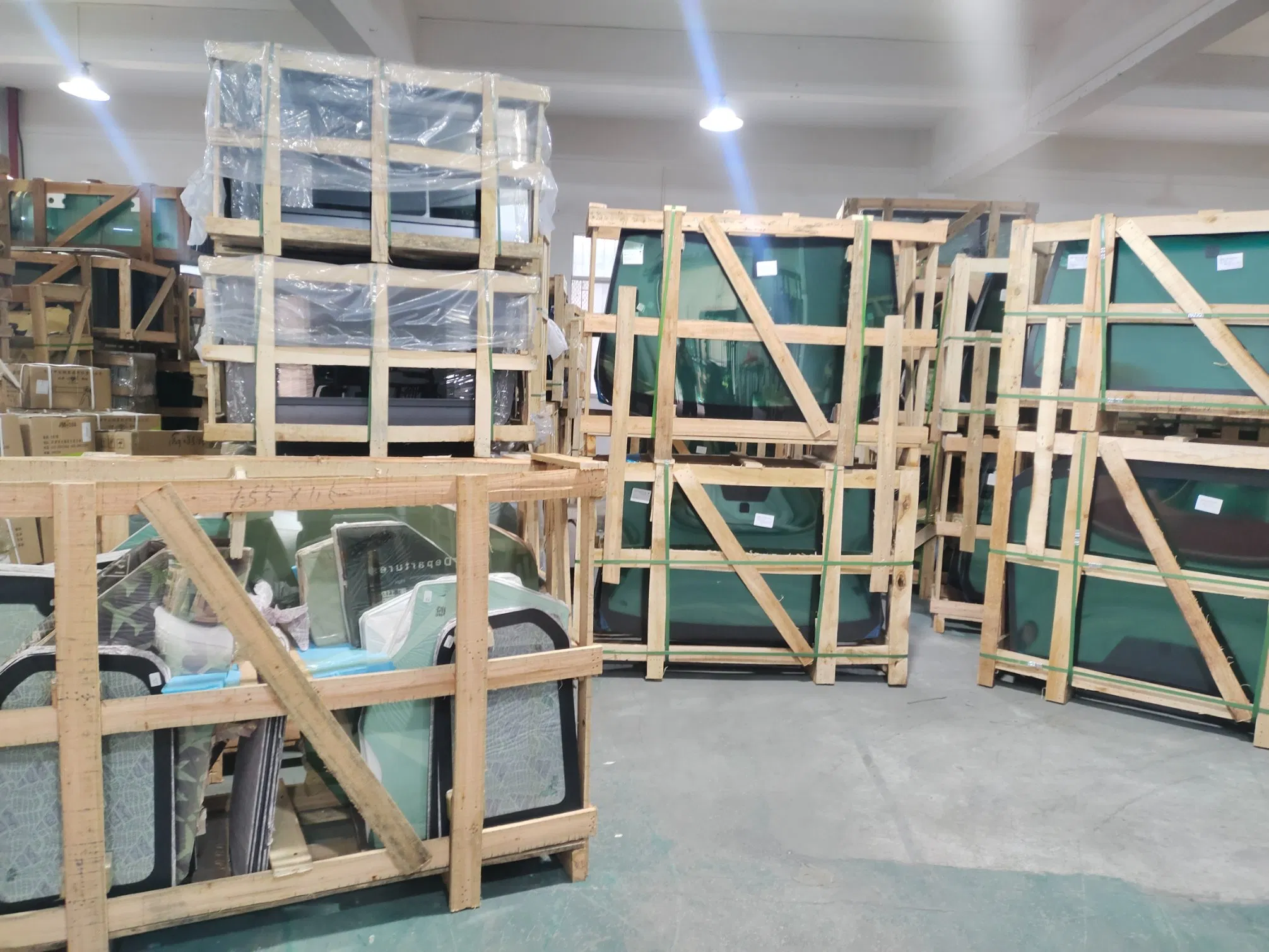 Auto Glass/Window Glass for Toyota Highlander SUV 2001-07 /Kluger (MU10) Rear Quarter