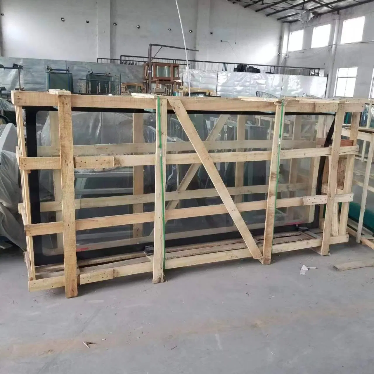 Auto Glass Front Windshield Laminated Safety Glass Xyg Quality