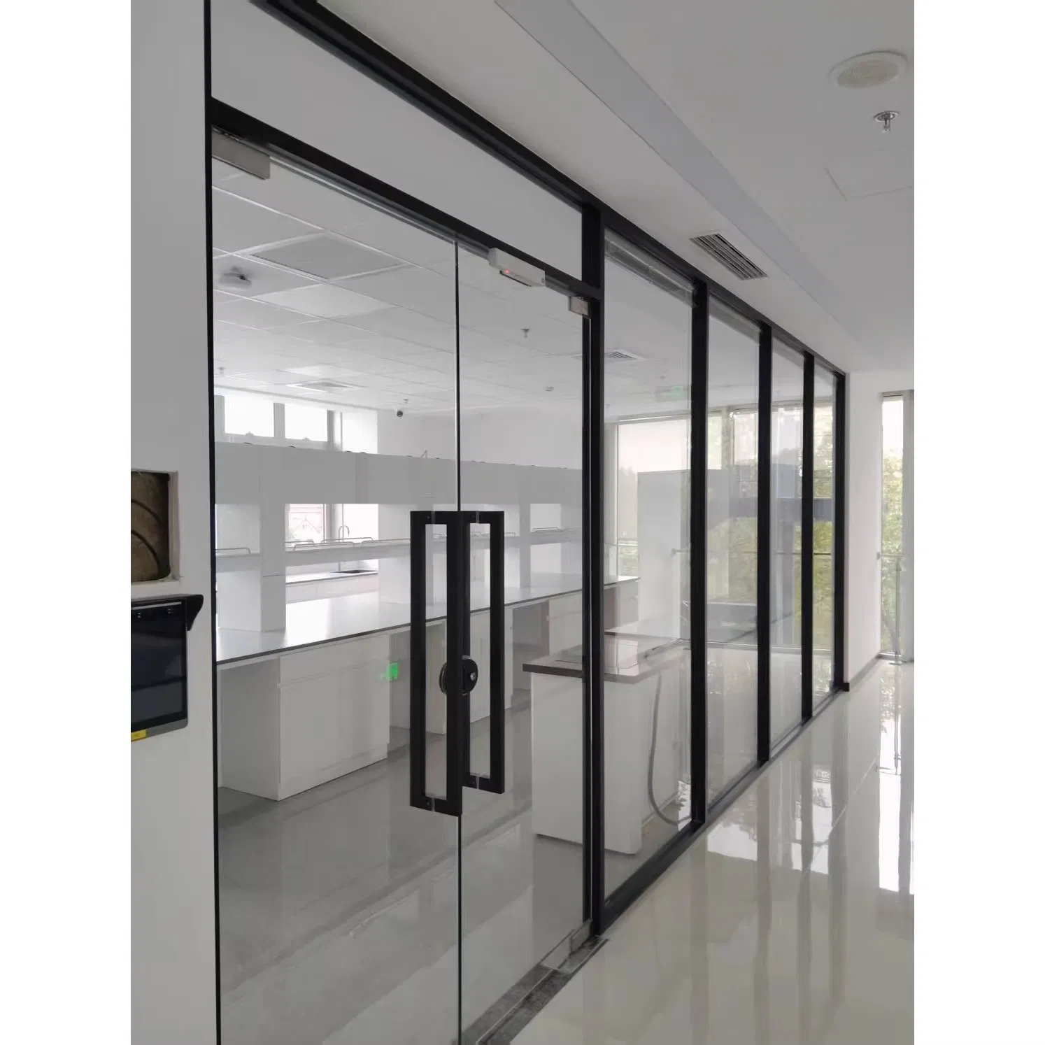 Guoxin Fireproof Partition Glass - Customized Tempered Glass Options