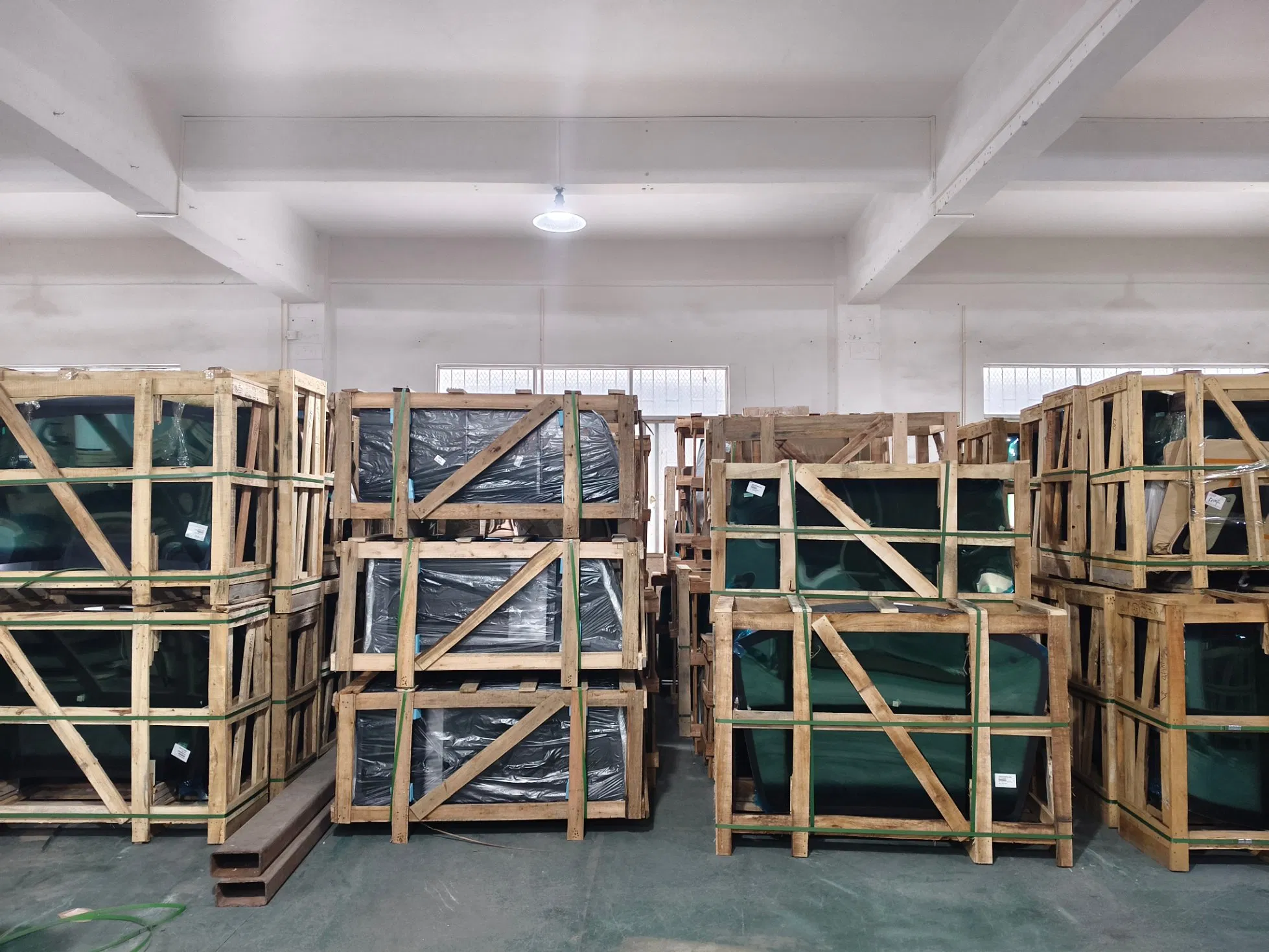 Auto Glass for Toyota Prado SUV 2003-09 (FJ120) Laminated Front Windshield