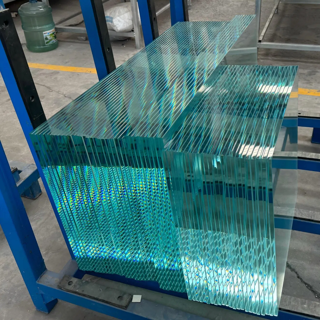 China Customized Size 10mm 12mm Flat Clear/Laminated/Float/Coated Tempered/Safety/Toughened Glass Price for Table/Sheet/Furniture