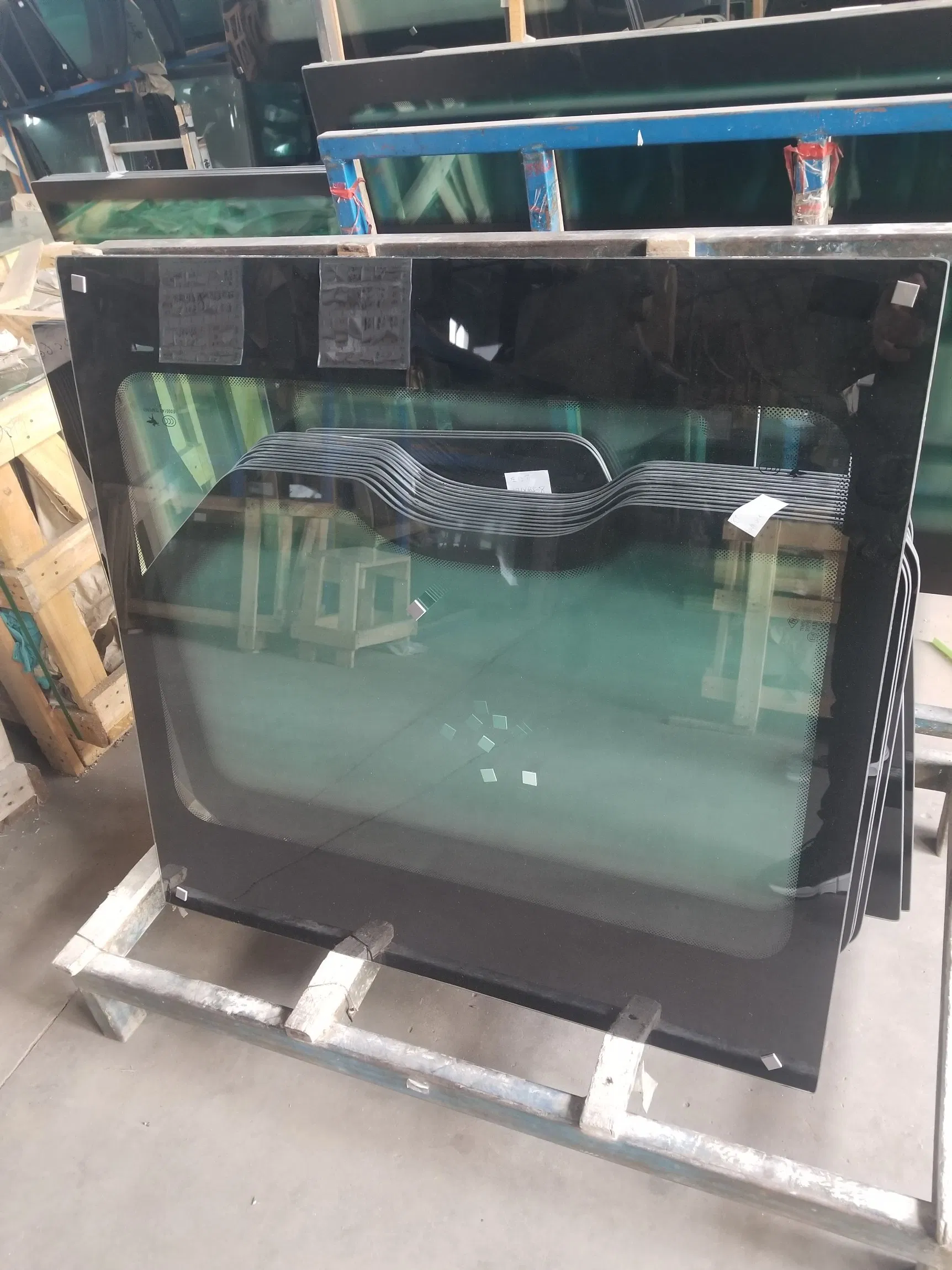 25 Years Experience Manufacturer Customized Side Windows Tempered Glass